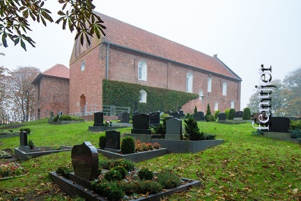 Ev.-luth. Friedens-Kirche Westerholt-2015-01398