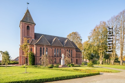 Ev.-luth. Kirche Münkeboe-2017-01998-HDR