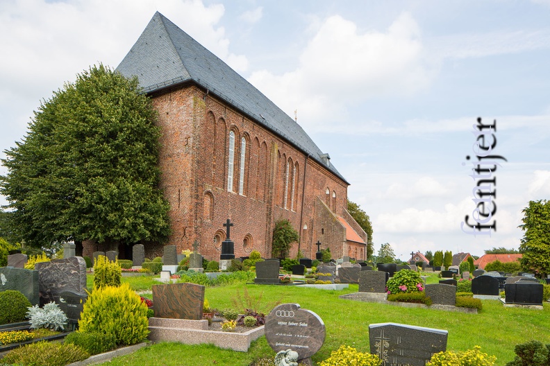 Ev.-luth. Kirche St. Johannis der Täufer Engerhafe-2014-00409.jpg
