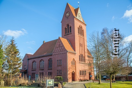 Ev.-ref. Kirche Borssum-Eos5D-2012-00704-HDR