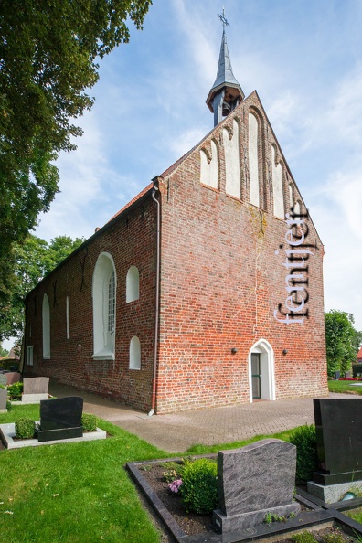 Ev.-ref. Kirche Upleward-A850-2012-0061.jpg
