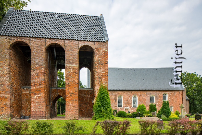 Ev.-luth. Kirche Nikolai Weene-2015-01009-HDR